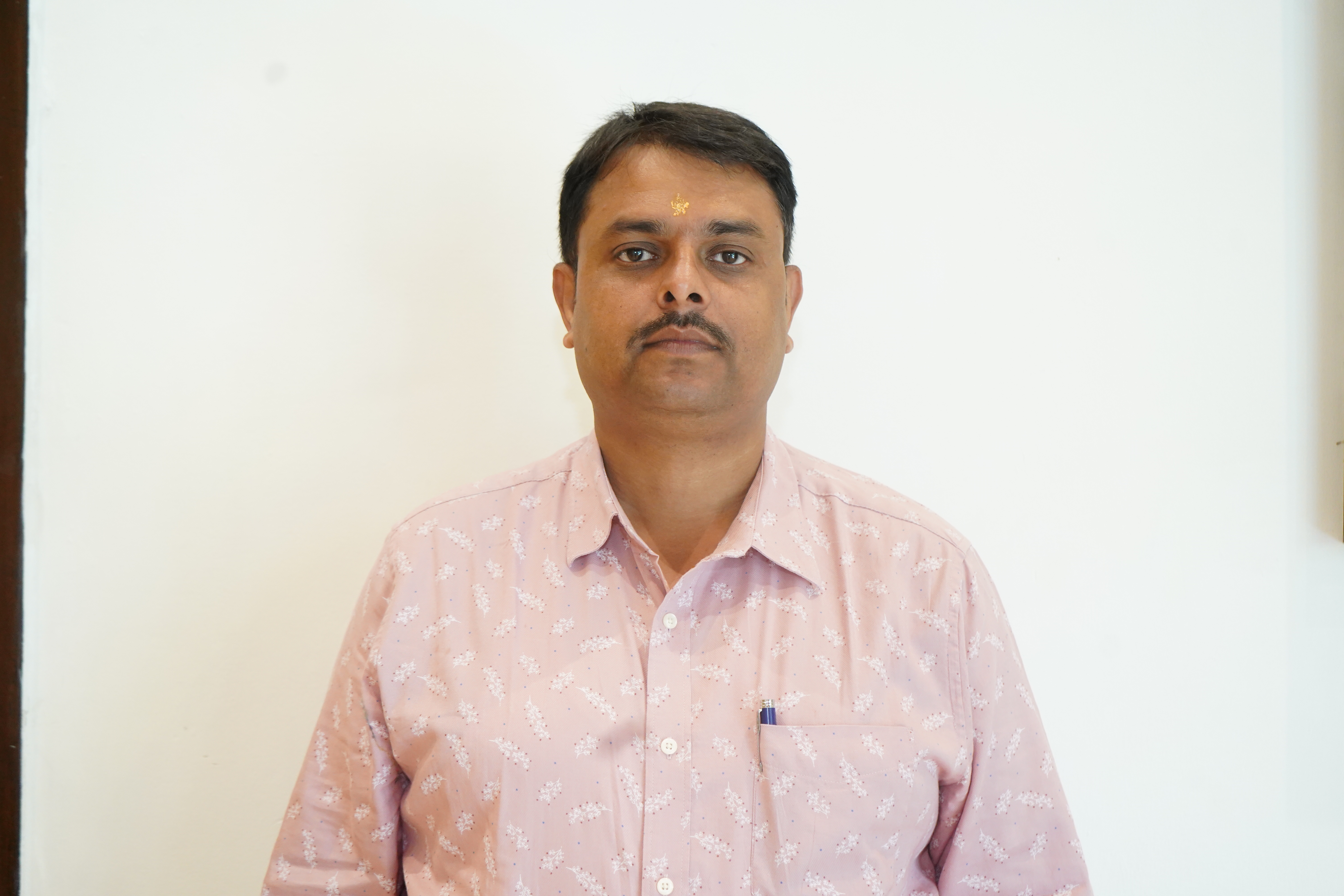 Dr Satyajeet Rai